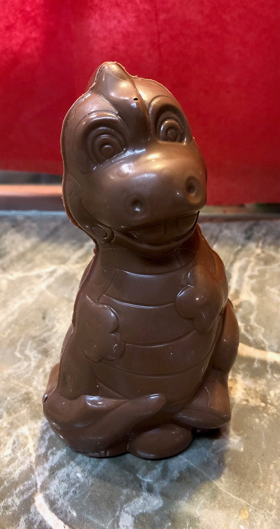 Chocolat belge dinosaure assis 140g environ