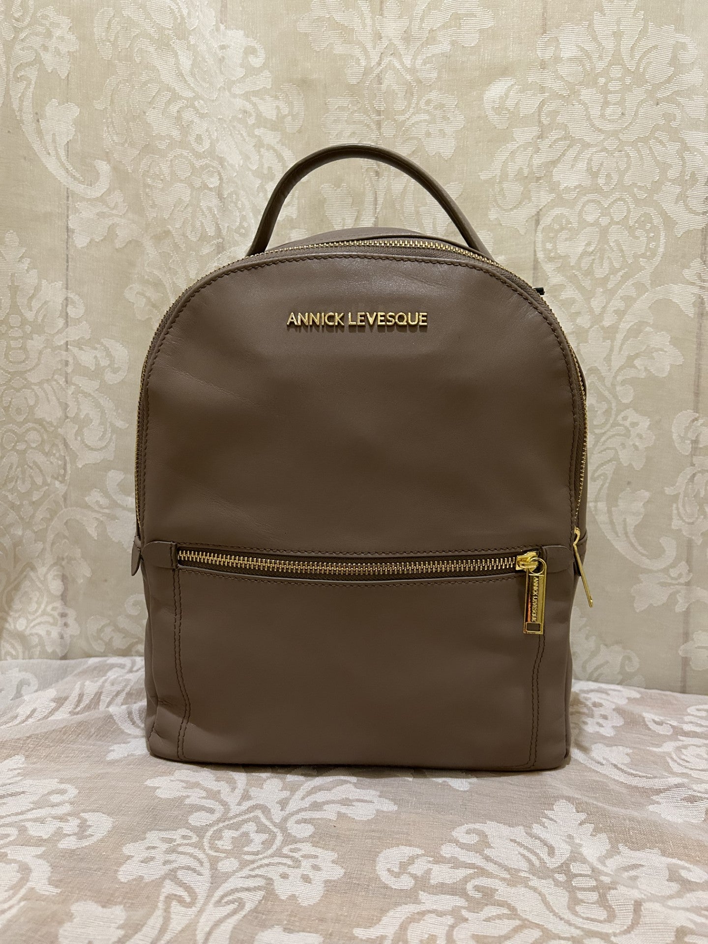 Sac à main Eve taupe /Annick Levesque