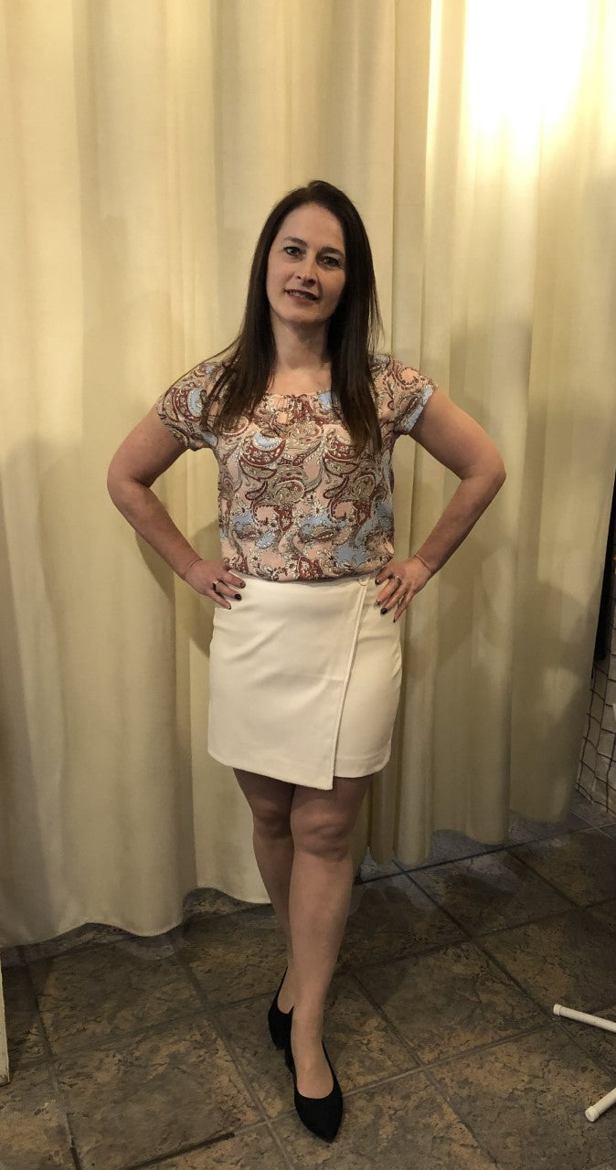 Jupe cuir vanille /Black tape