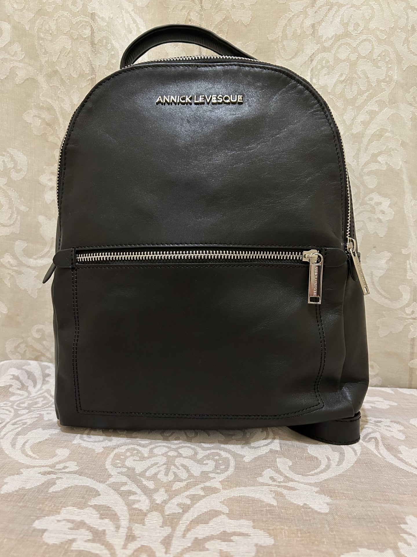 sac à dos eve cuir véritable noir/annick levesque