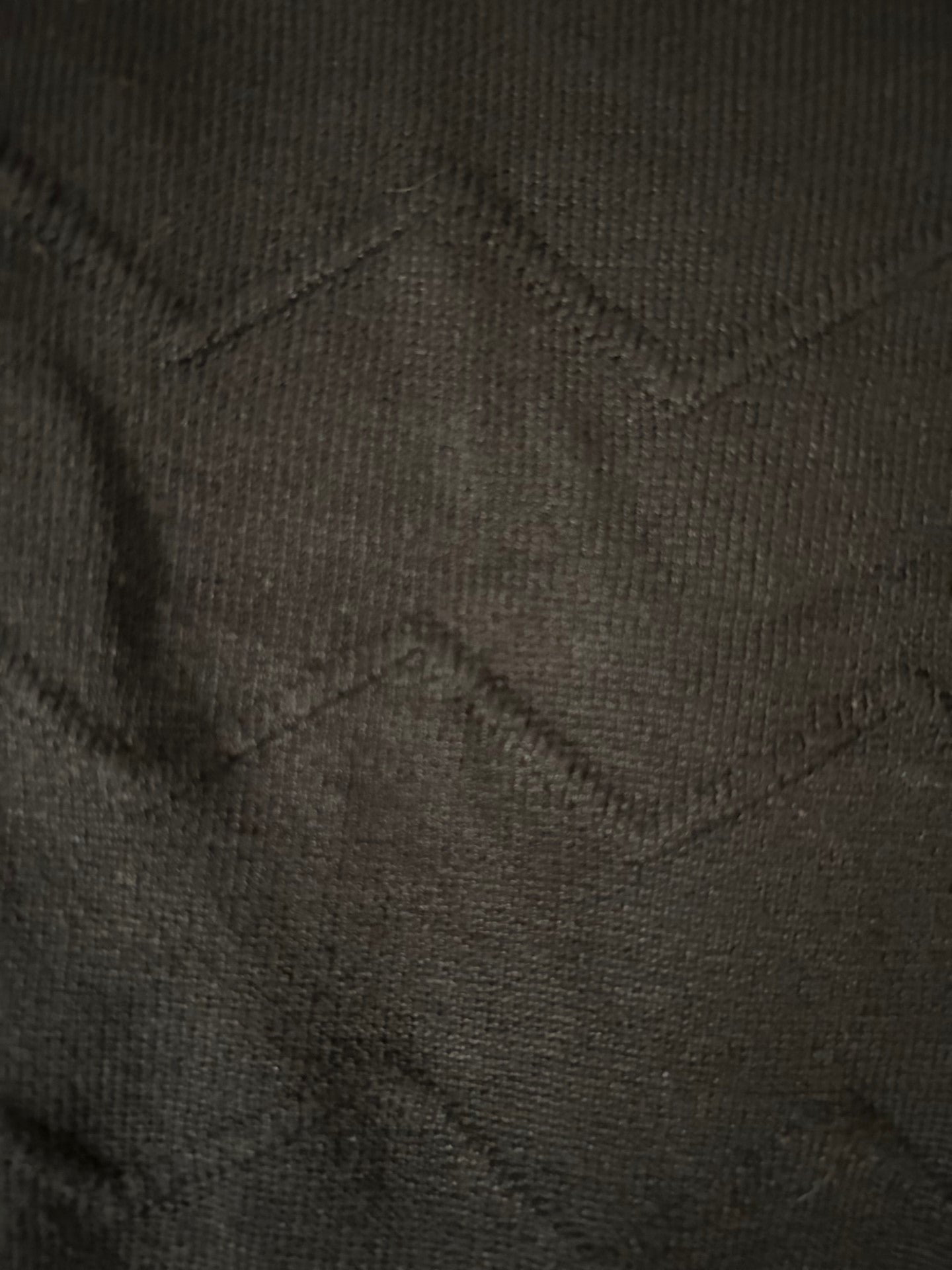 Pull noir motif chevron /Garcia