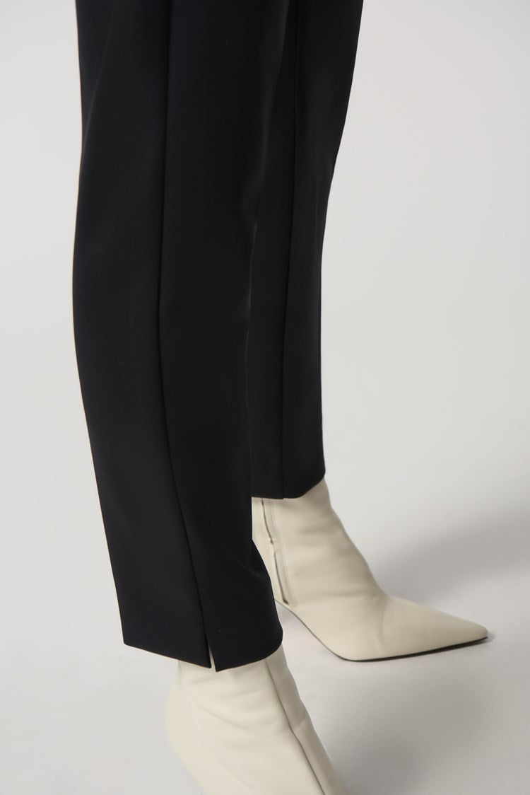 Pantalon noir ajusté/Joseph ribkoff