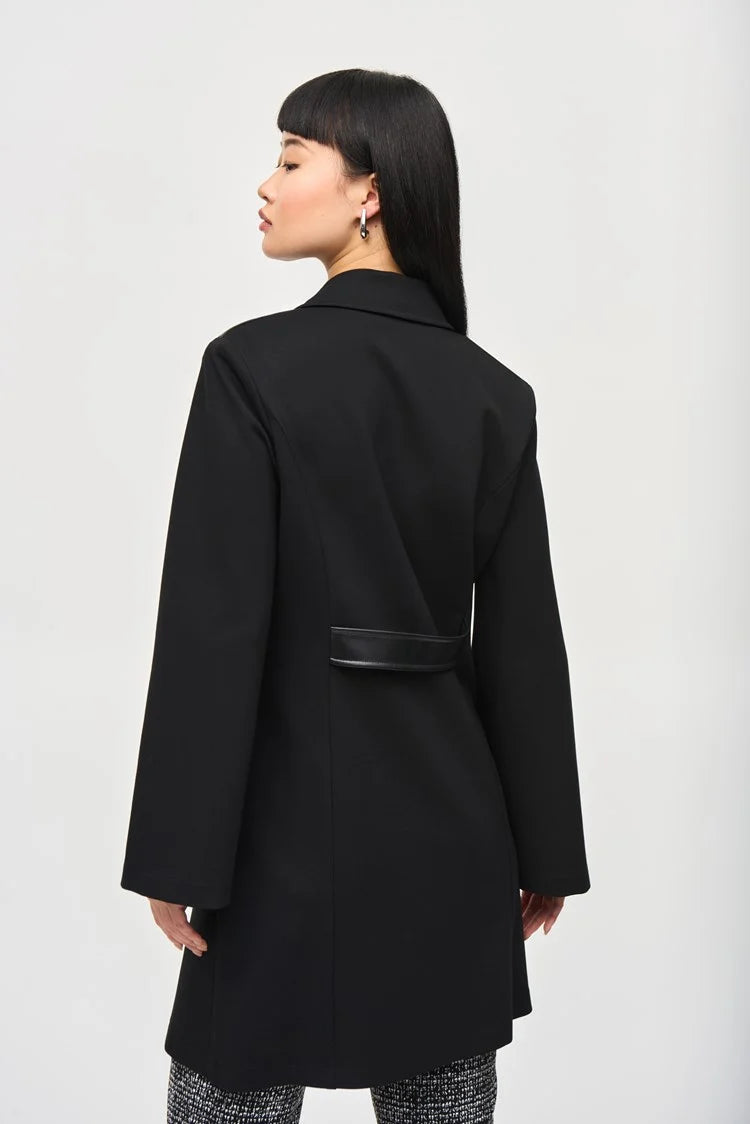 Manteau trapèze en tricot épais noir/Joseph Ribkoff