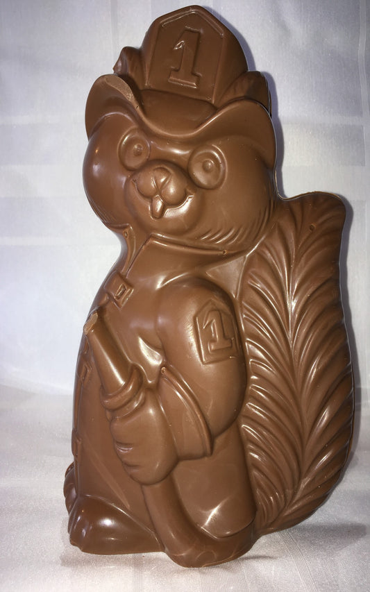 Chocolat belge écureuil pompier grand  300g environ