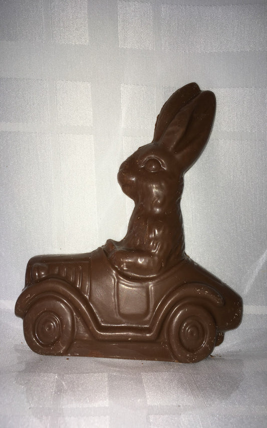 Chocolat belge lapin en voiture  160g environ