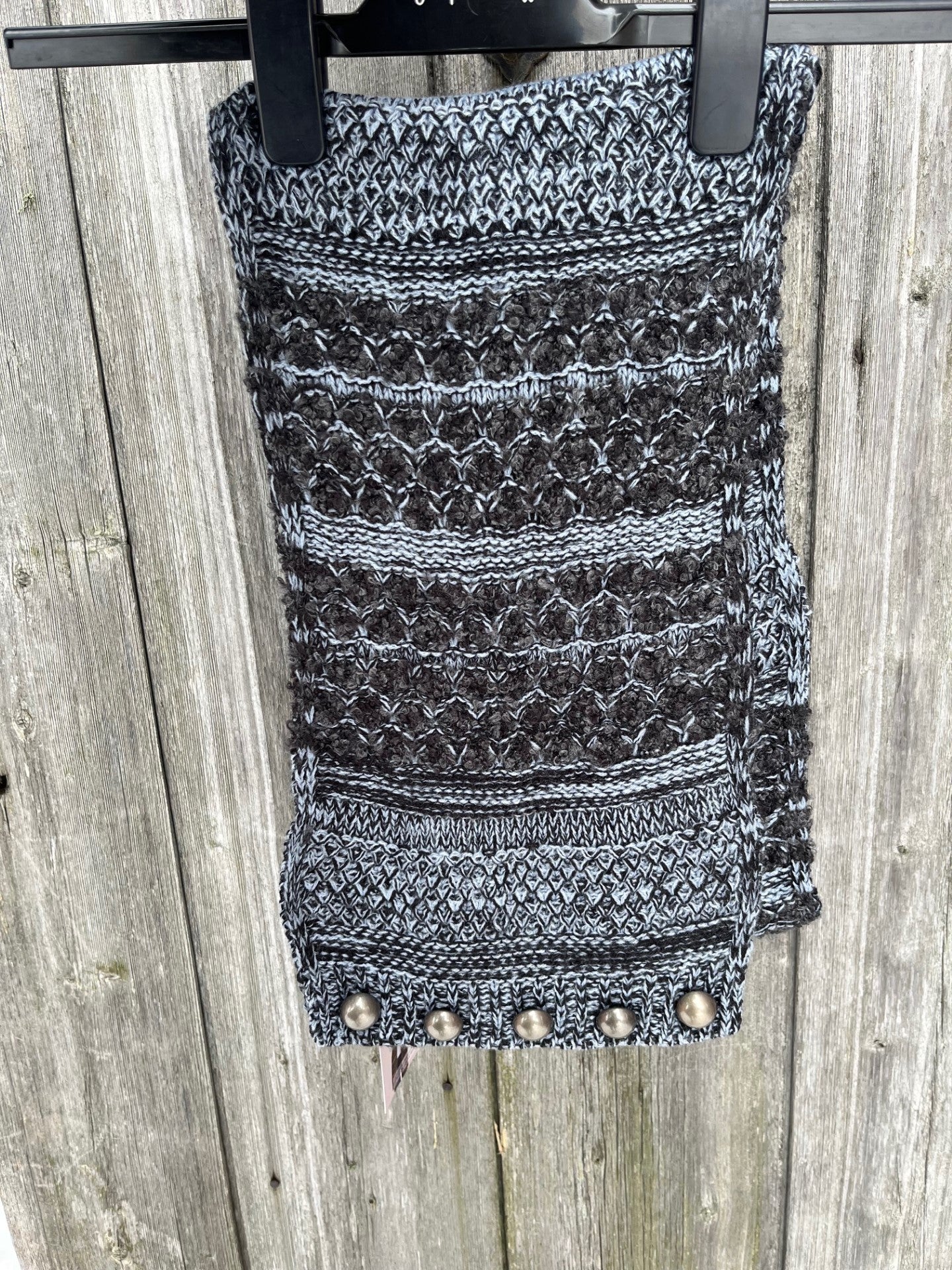 Foulard tricot noir et gris