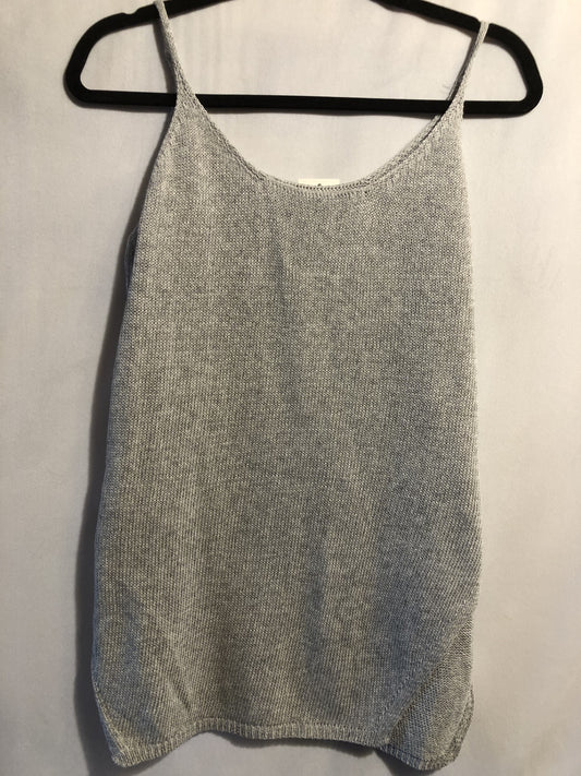 Camisole grise en tricot à fentes/Angela Mara